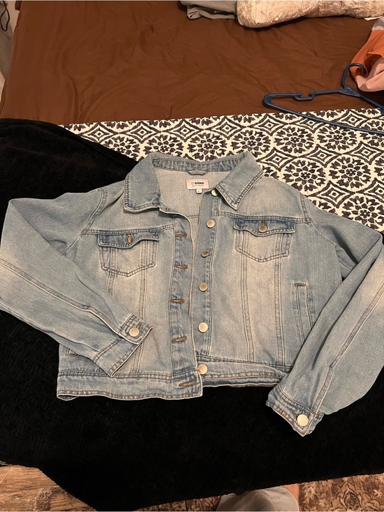 Ci Sono Jackets & Blazers - Light Wash Denim Jacket - Women's